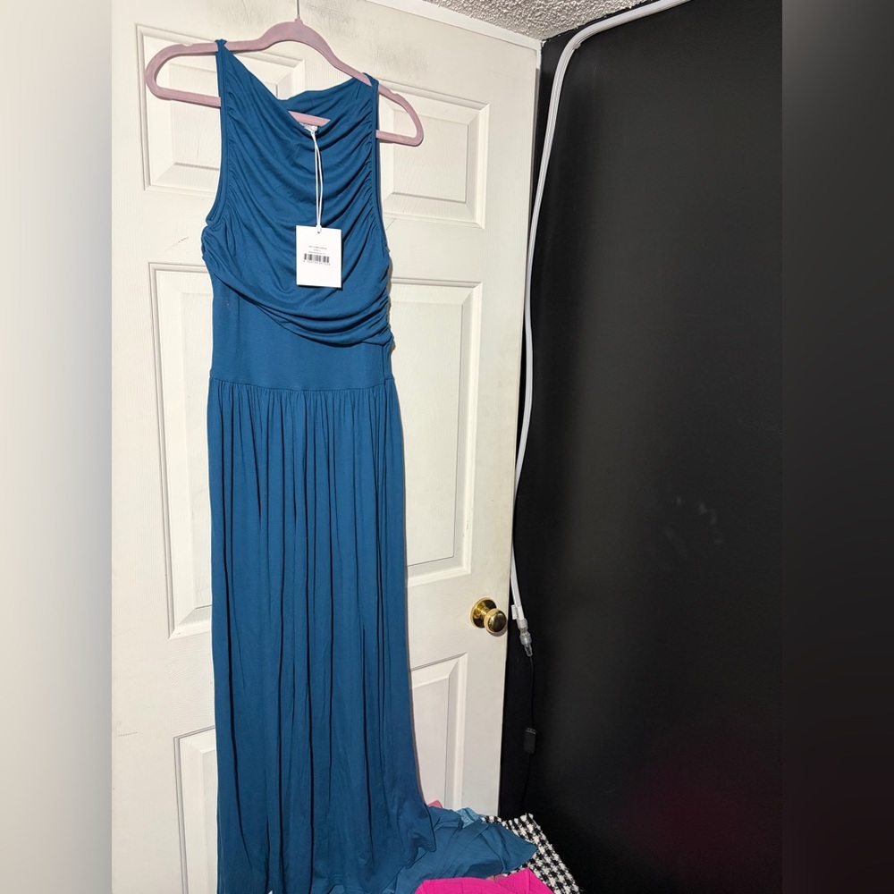 Runaway The Label Nalla Maxi Dress - Picture 2 of 5